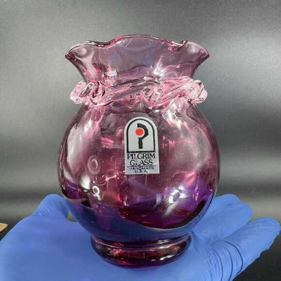 Vintage Pilgrim Cranberry Ruffled Round Vase Bowl Hand Made With Sticker Glass - Picture 7 of 12